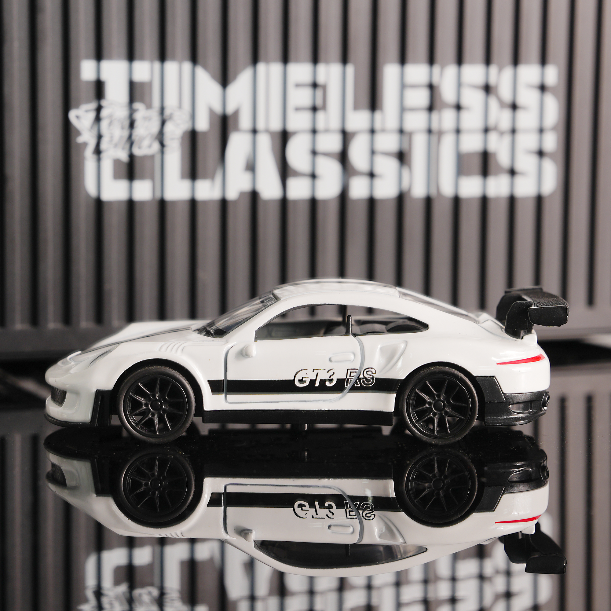 1:32 Ölçekli Beyaz Gt3 Rs Alaş - Kids Toys Young incelemesi ve fiyatı